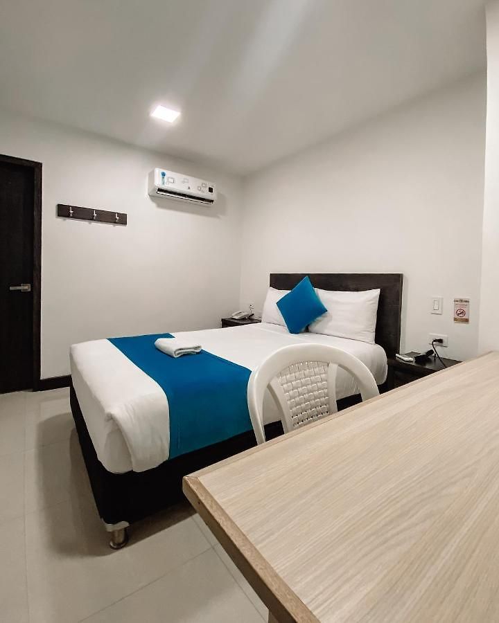 G Hotel 3*
