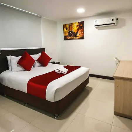 G Hotel