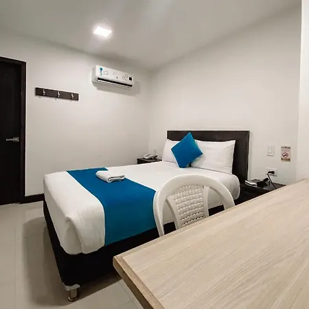 G Hotel 3*