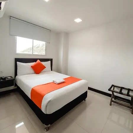 G Hotel 3*